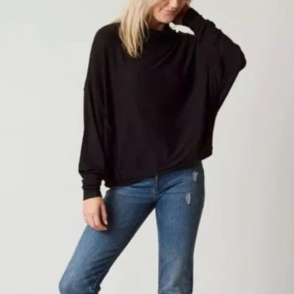 We The Free Alameda Oversized Ribbed Black Dolman Turtleneck Top Size Small
